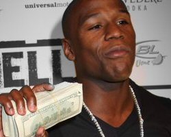 New Floyd Mayweather Sports Bet on Chicago Bulls Wins $37,000 Cash