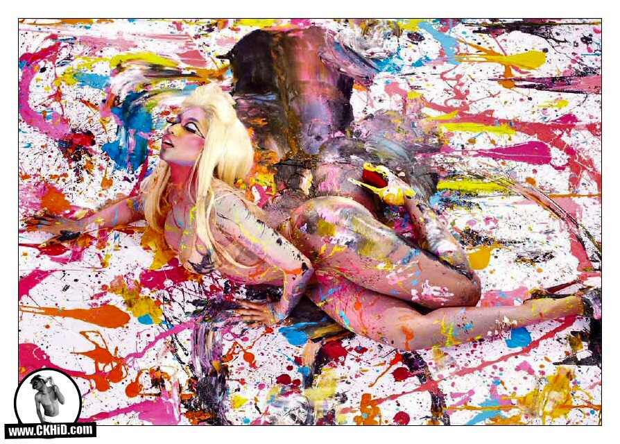 Nicki Minaj 2012 Album, Pink Friday: Roman Reloaded Deluxe Album Cover