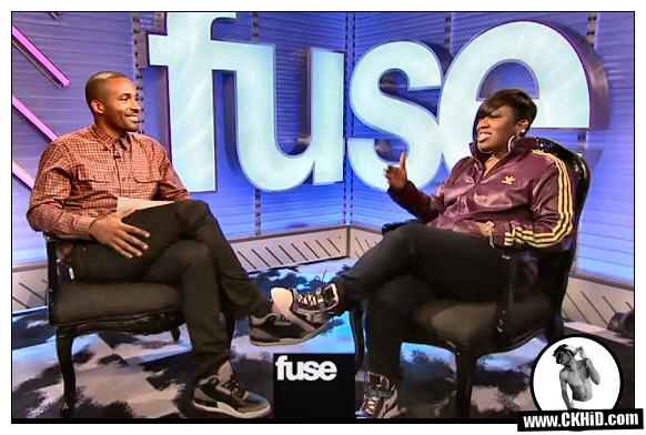 Missy Elliott with FUSE TV Host (interview 2012)